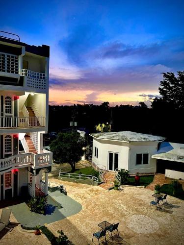 酒店外观, The Village Inn in 卡罗来纳