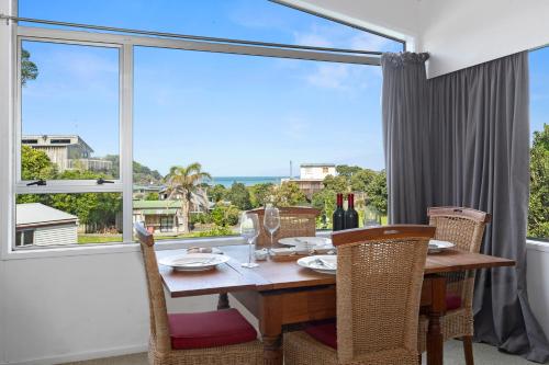 The Outlook - Whangaumu Bay Holiday Home photo 2