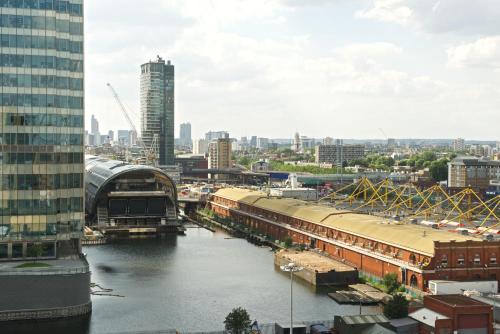 Fraser Place Canary Wharf - image 10