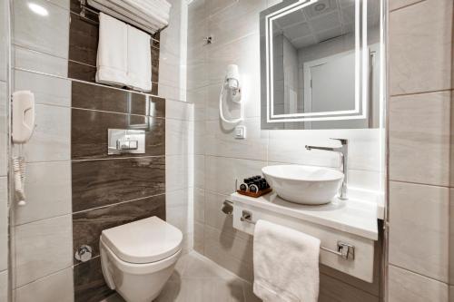 Great Fortune Design Hotel & Spa