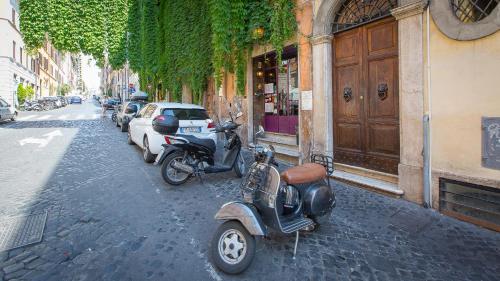 Monti Flat Rental in Rome, Roma (foto 5)