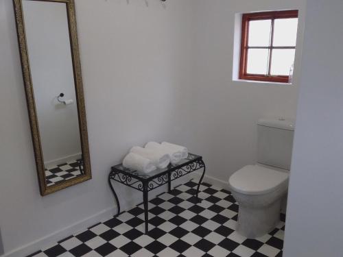 The Gate Guesthouse – Clarens, OR