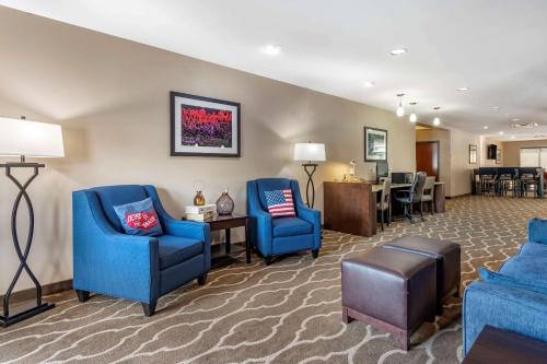 Comfort Suites in Manchester, USA