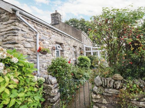 Cwm Caeth Cottage