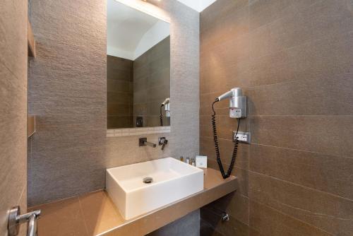 Daphne Boutique B&B - image 9