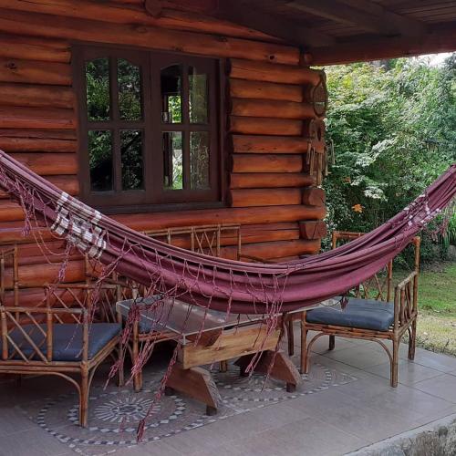 Cabanas "La Quimera" in Eldurazno