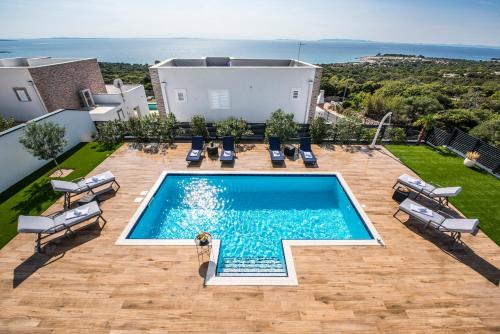 Luxury Villas Royal II with Private Pool