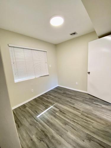 Cozy Westgate Apartments 30 Day Stays - image 8