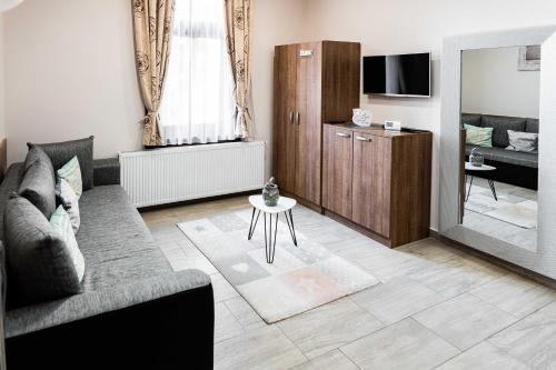 Allium Apartment - image 8