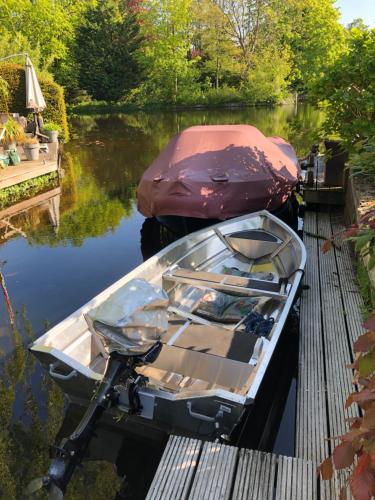 Tiny House Boatshed