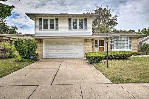 Spacious Family Glenwood Estates Home with Hot Tub!