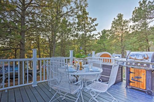 Belle Cabin in Hermosa with Hot Tub Access!