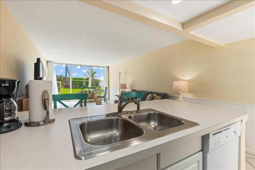 Condo 108 - image 9