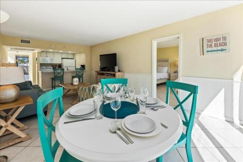 Condo 108 - image 12
