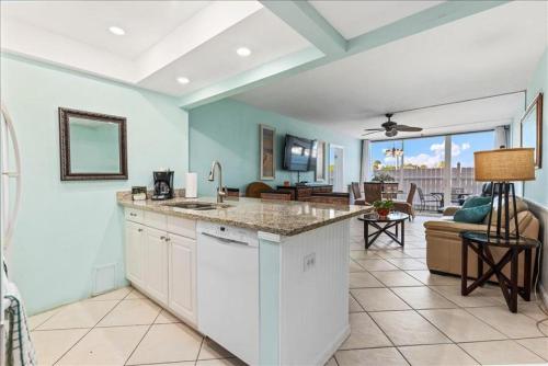 Condo 113 - main image