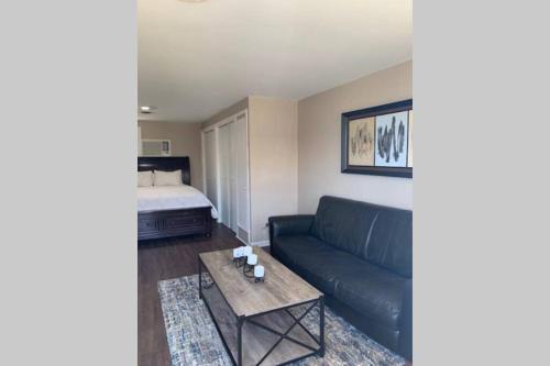 Studio Apt in Asian District in Oklahoma City, USA