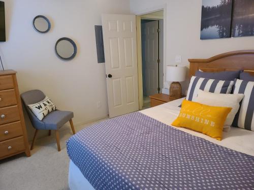 Family Fun Lakefront Condo at Parkview Bay thumb 2