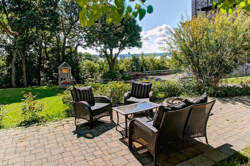 สวน, La Demeure du Capitaine in บัวเพร (QC)