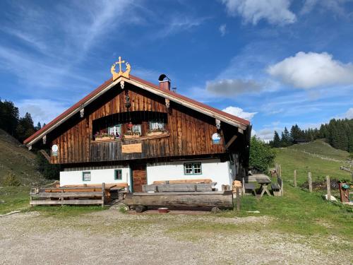 B&B Schliersee - Rettenbäckalm - Bed and Breakfast Schliersee