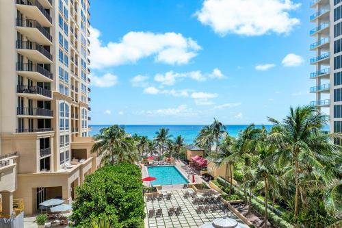 Palm Beach Singer Island Resort & Spa Luxury Suites in Riviera Beach (FL)