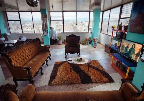 Exterior view, La Merced Plaza Hospedaje in Riobamba