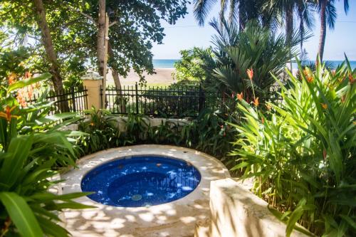 Magnificent luxury condo in jaco beach