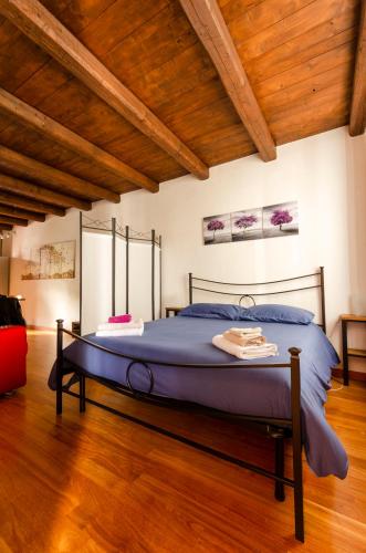 La Morra Flats Room Type - One-Bedroom Apartment La Morra Flats Room Type - One-Bedroom Apartment