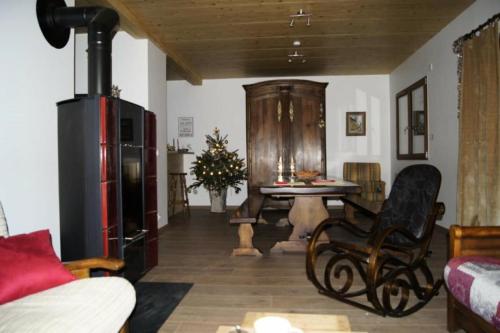 CHALET SNOW - Chalets pour 10 Personnes 44 gîte à louer Le Fey