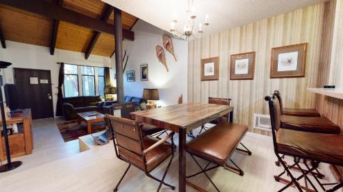 St Moritz #12 Condo - image 10