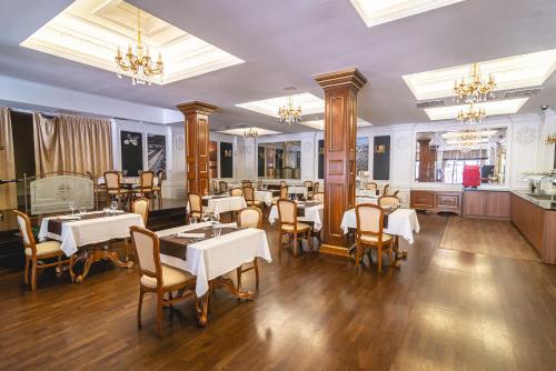 Restorāns, Casino & Hotel ADMIRAL Skofije in Spodnje Skofije (Koper)