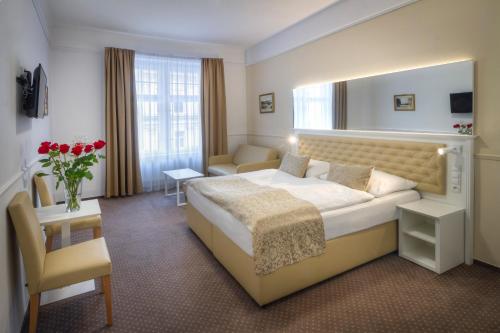 Triple Room image 1