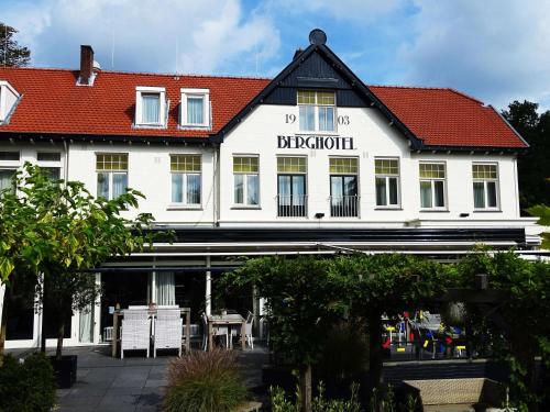 Amrâth Berghotel Amersfoort — hotel in Utrechtseweg 225, Amersfoort NL, 3818