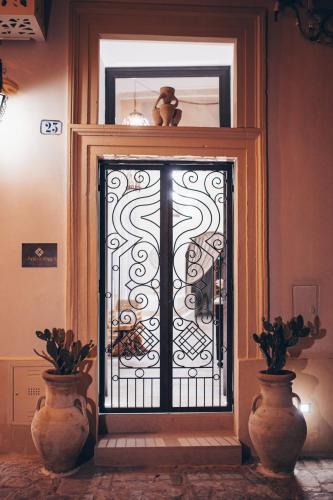  Amira 1899 Luxury Suite Private Spa Jacuzzi and Sauna in Galatina