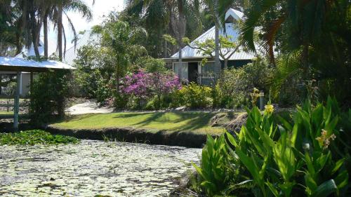 Kellys Beach Resort