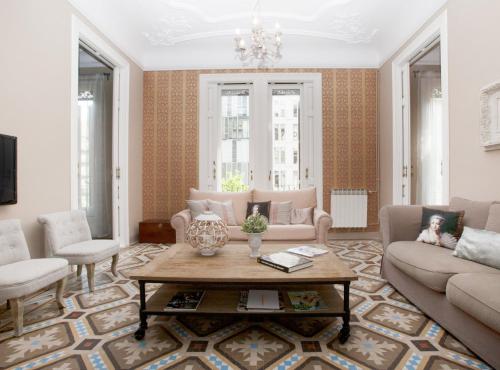 Five-Bedroom Apartment image 7