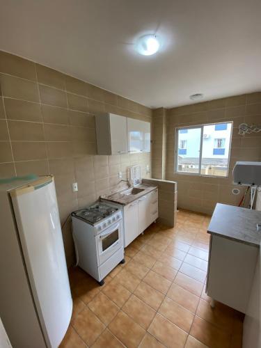 Apartamento (103) 50m da praia de Bombinhas