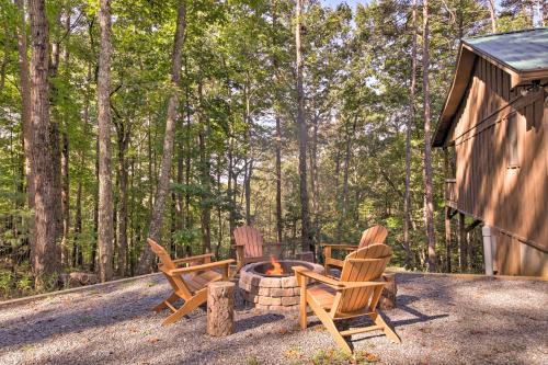 Blue Ridge Hideaway with Fire Pit and Mtn Views!