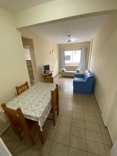 Apartamento (105) 50m da praia de Bombinhas