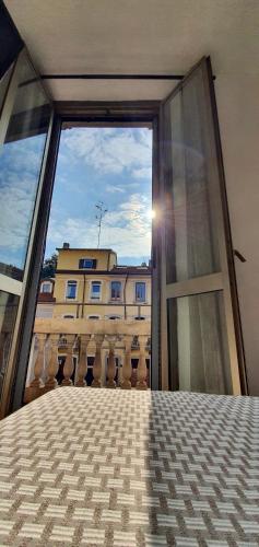 Hotel Mondial - image 5