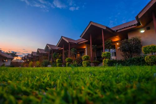 Shakespeare Court Serviced Apartments 3