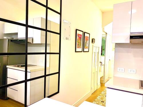 One-Bedroom Apartment image 10