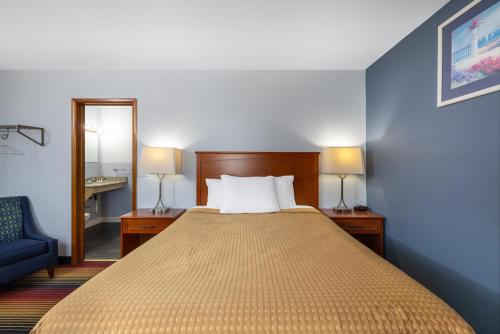 Travelodge by Wyndham Spirit Lake/Okoboji