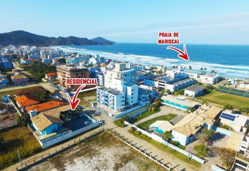 Apartamento(2) 150m da praia de Mariscal-Bombinhas