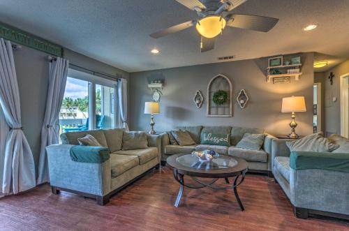 Sandpiper Cove Escape On Canal - Walk To Beach! - Destin, FL