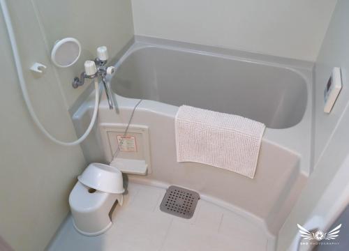 Apartment image 8