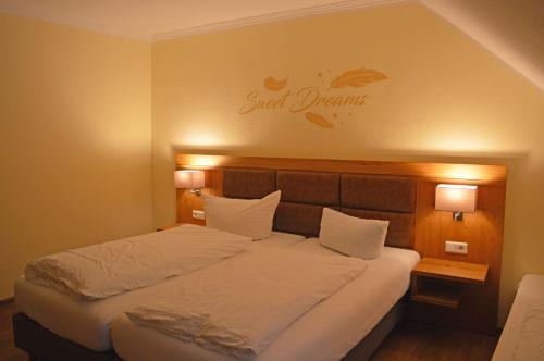 Aparthotel Jägerhaus - Accommodation - Willingen-Upland