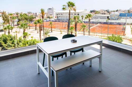 Liv Urban Hotel Larnaca - image 3