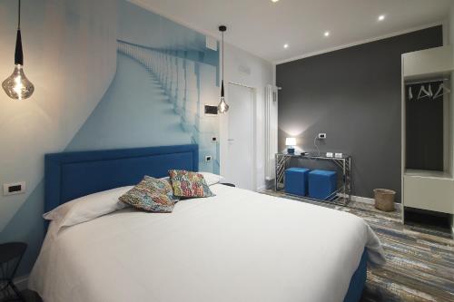 Interno 7, Bari