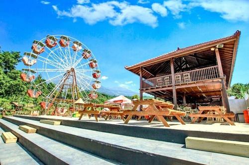 Resort Wisata Alam