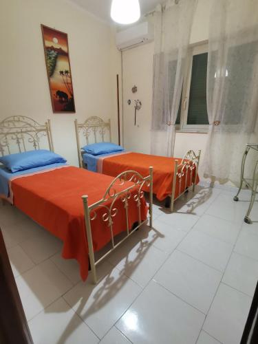  A casa di Italia in Neapel